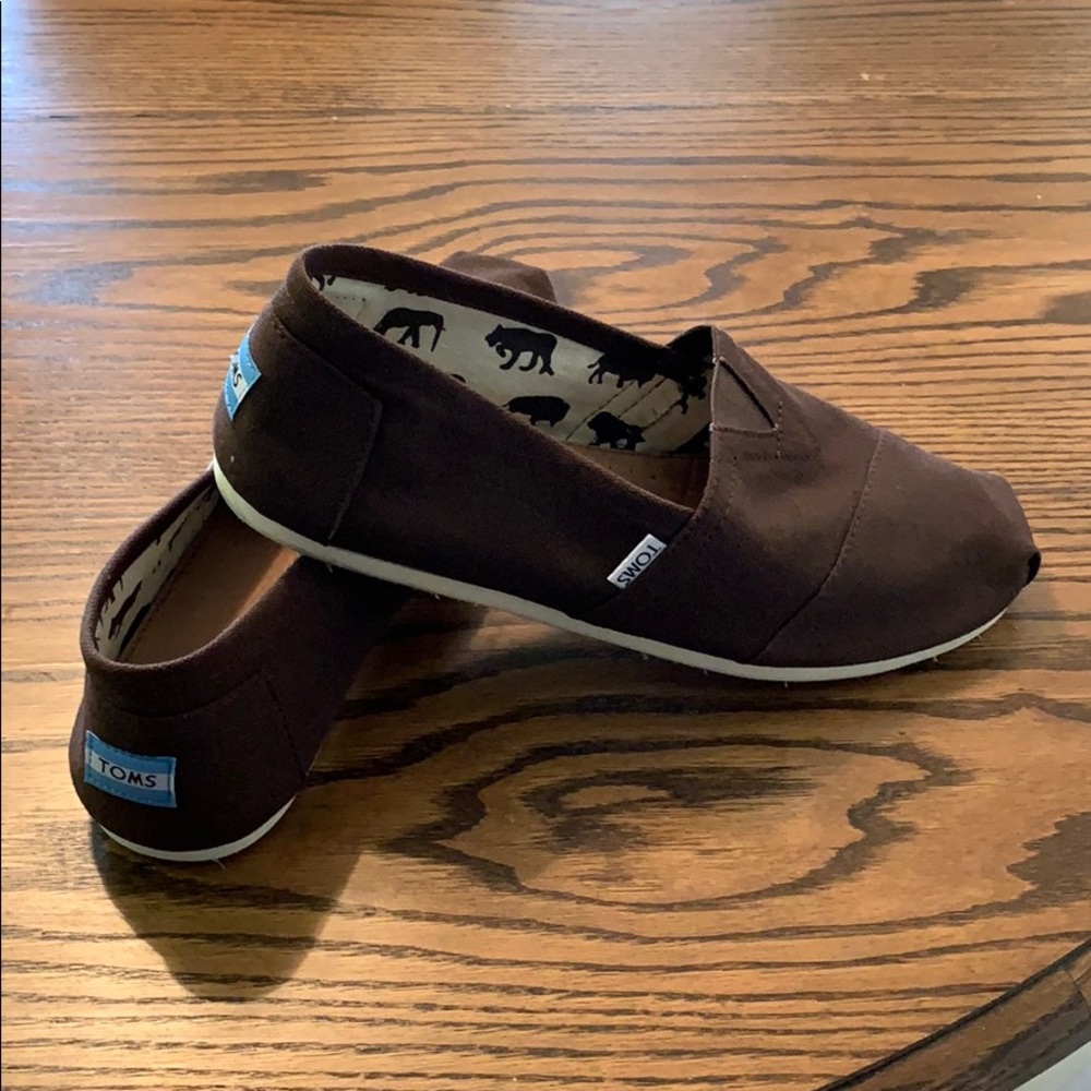 Toms shoes